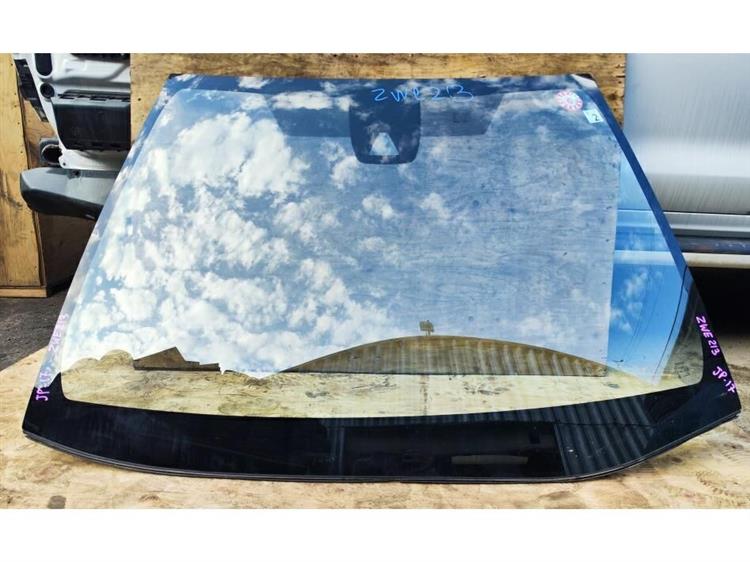 Лобовое стекло Тойота Королла в Коврове 255796