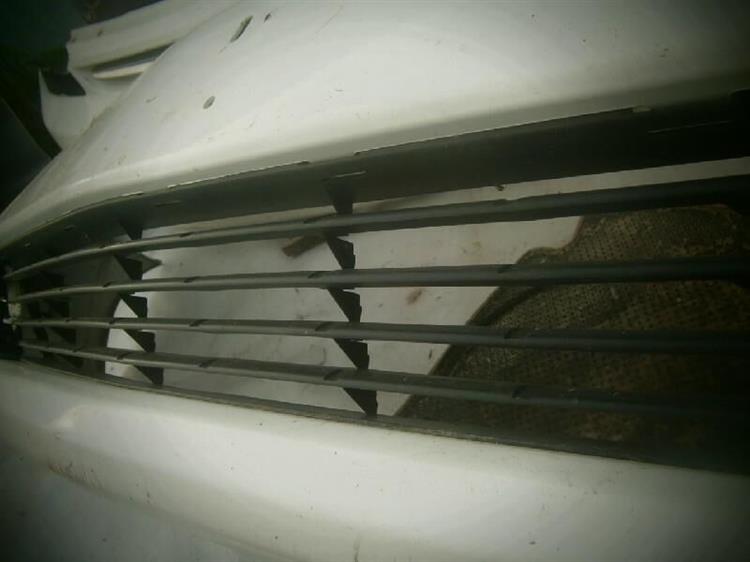 Решетка радиатора Тойота Приус в Коврове 72763