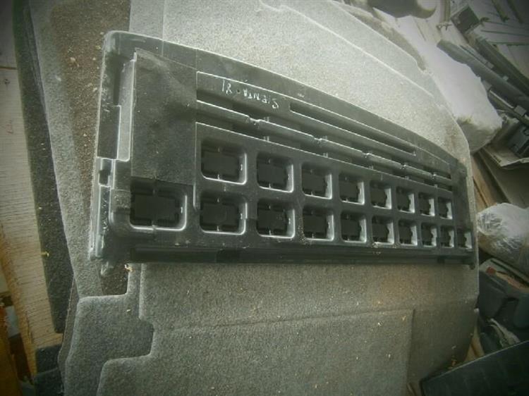 Полка багажника Тойота Сиента в Коврове 77566